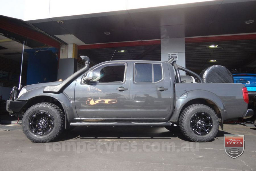 Tyres nissan navara d40