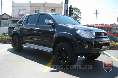 17x9.0 Ballistic Jester on TOYOTA HILUX SR5