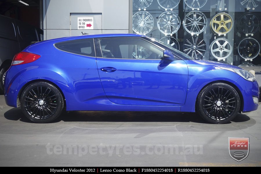 18x8.0 Lenso Como Black on HYUNDAI VELOSTER