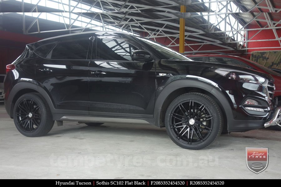 20x8.5 Sothis SC102 FB on HYUNDAI TUCSON