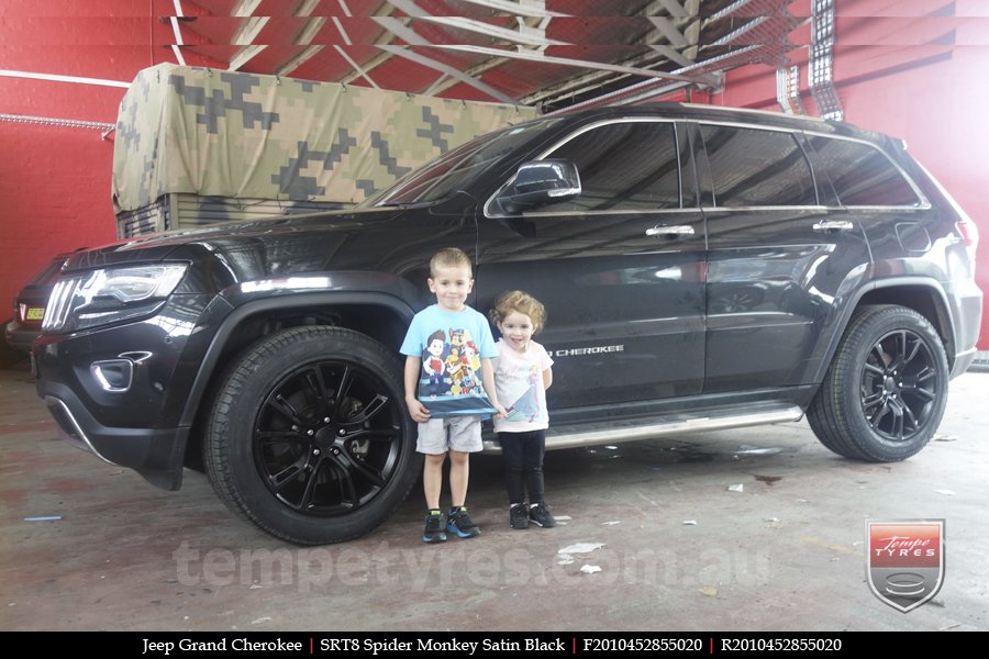 20x10 SRT8 Spider Monkey SB on JEEP GRAND CHEROKEE