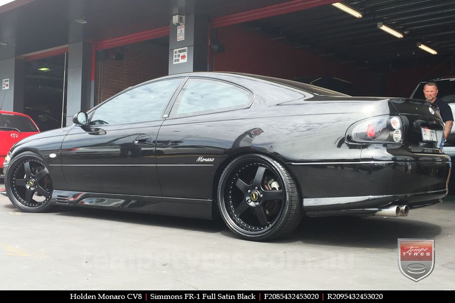 20x8.5 20x9.5 Simmons FR-1 Satin Black on HOLDEN MONARO 