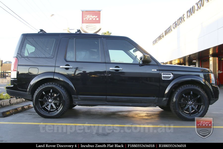 18x8.0 Incubus Zenith - FB on LAND ROVER DISCOVERY