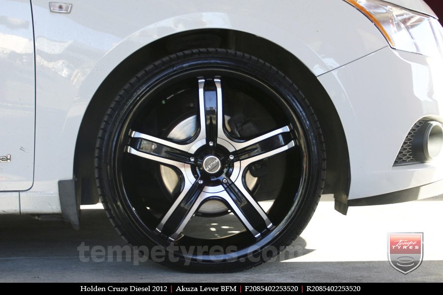 20x8.5 Akuza Lever BFM on HOLDEN CRUZE