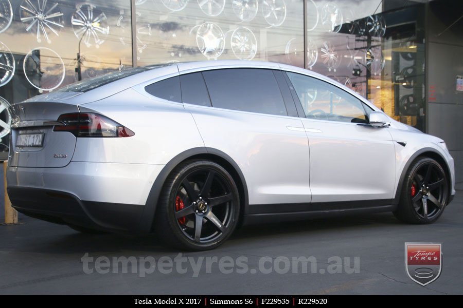 22x9.5 Simmons S6 Matte Black on TESLA MODEL X