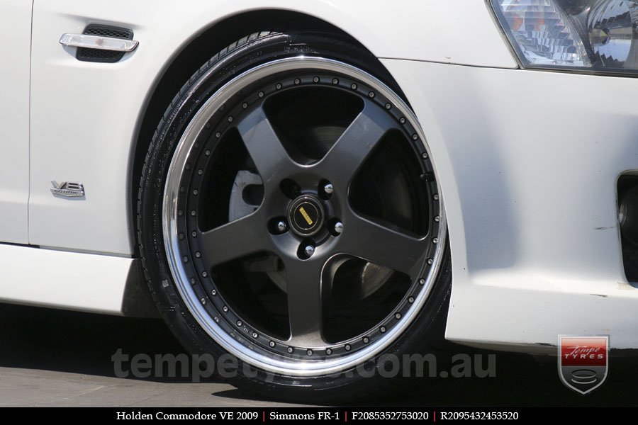 20x8.5 20x9.5 Simmons FR-1 Gloss Black on HOLDEN COMMODORE VE