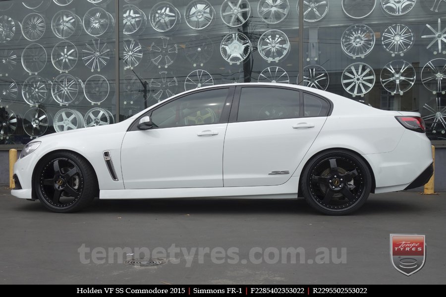 22x8.5 22x9.5 Simmons FR-1 Full Gloss Black on HOLDEN COMMODORE 