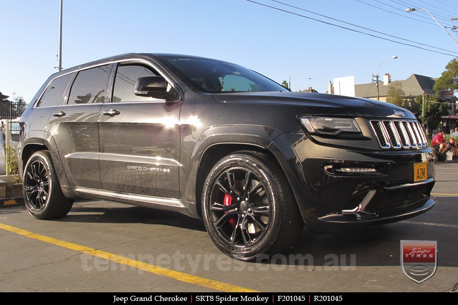 20x10 SRT8 Spider Monkey SB on JEEP GRAND CHEROKEE