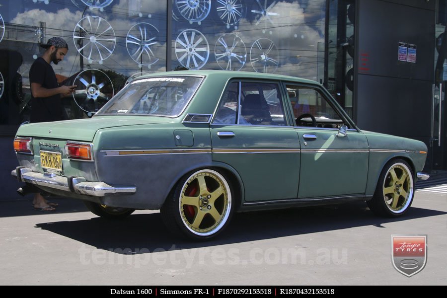 18x7.0 18x8.5 Simmons FR-1 Gold on Nissan Datsun