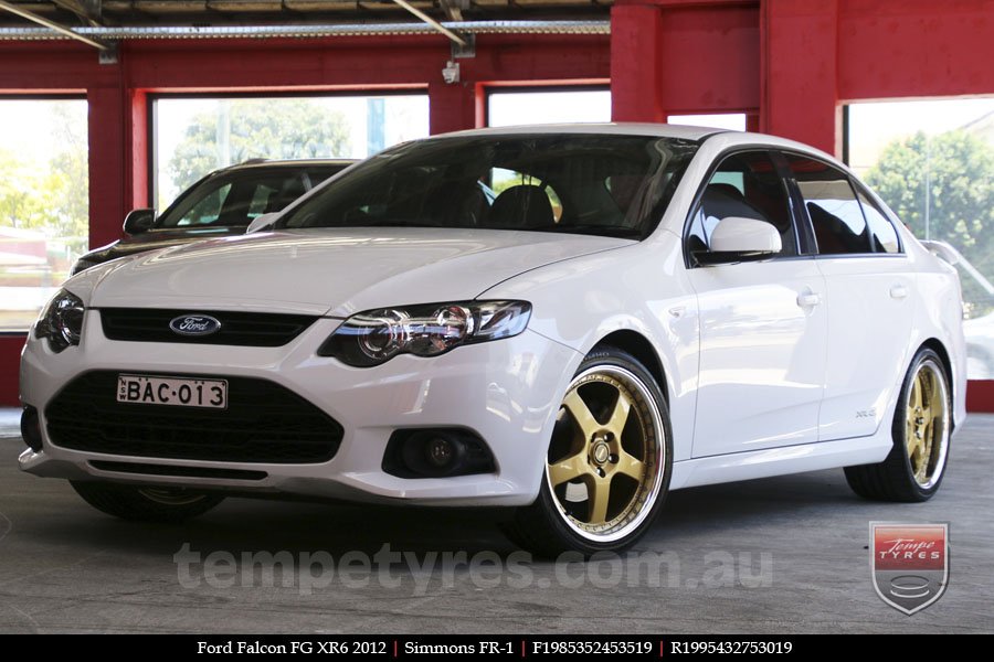 19x8.5 19x9.5 Simmons FR-1 Gold on FORD FALCON