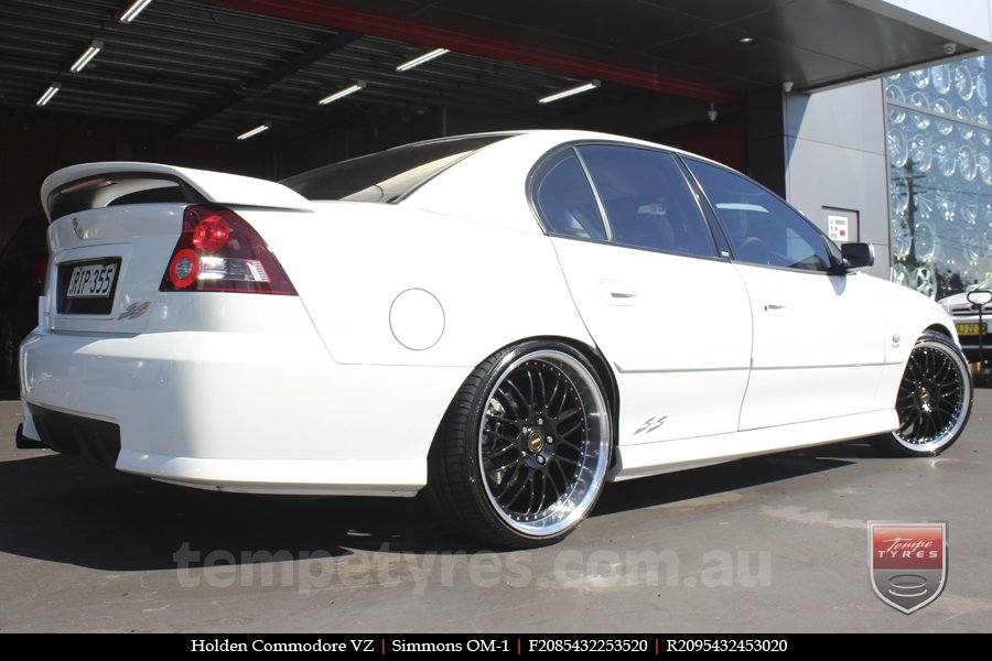 20x8.5 20x9.5 Simmons OM-1 Gloss Black on HOLDEN COMMODORE
