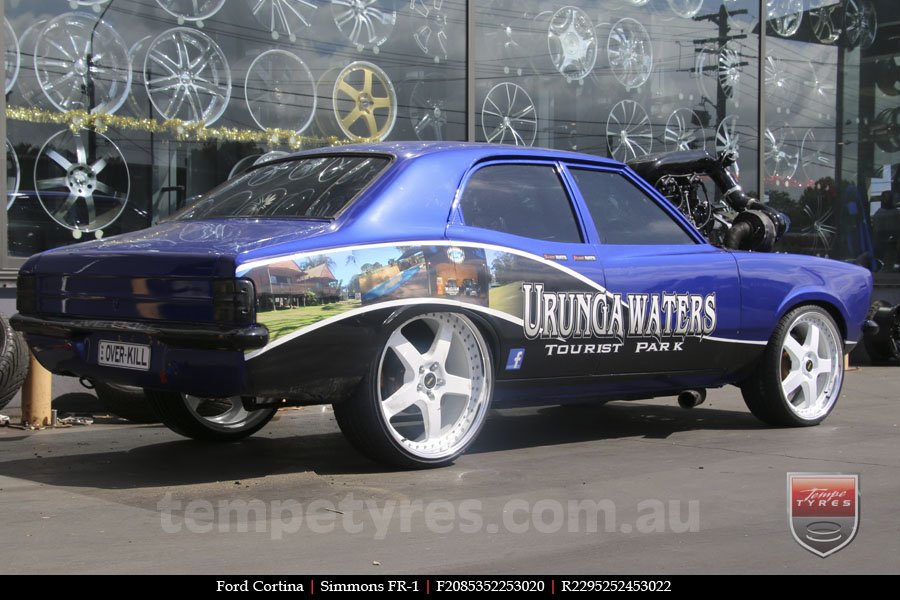 20x8.5 20x9.5 Simmons FR-1 White on FORD CORTINA