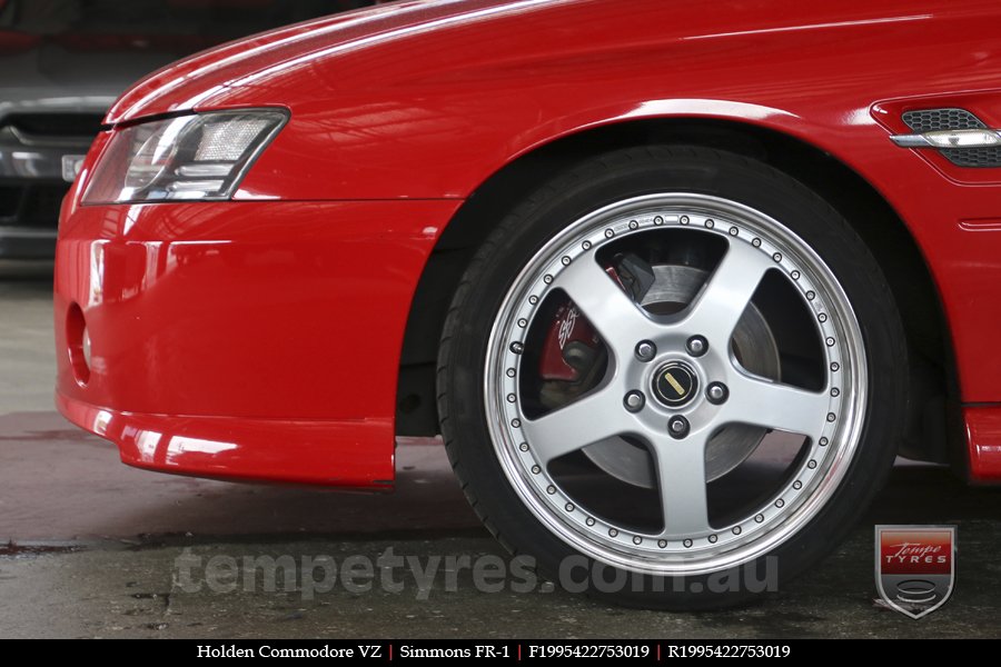 19x8.5 19x9.5 Simmons FR-1 Silver on HOLDEN COMMODORE