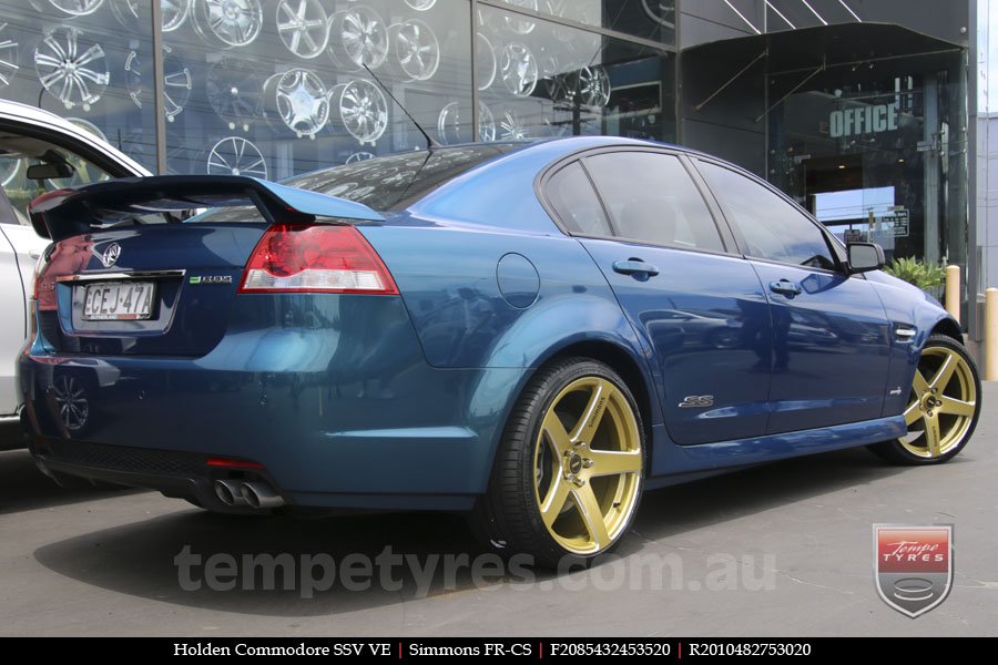 20x8.5 20x10 Simmons FR-CS Gold on HOLDEN COMMODORE