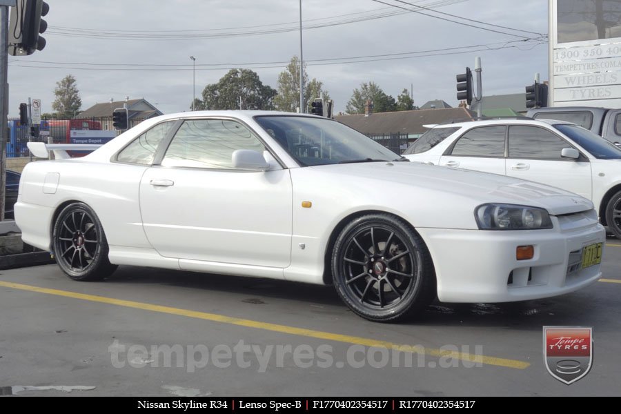 17x7.0 Lenso Spec B MB on NISSAN SKYLINE