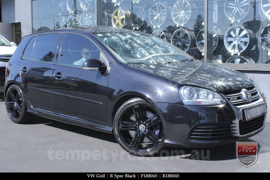 18x8.0 R Spec Black on VW GOLF