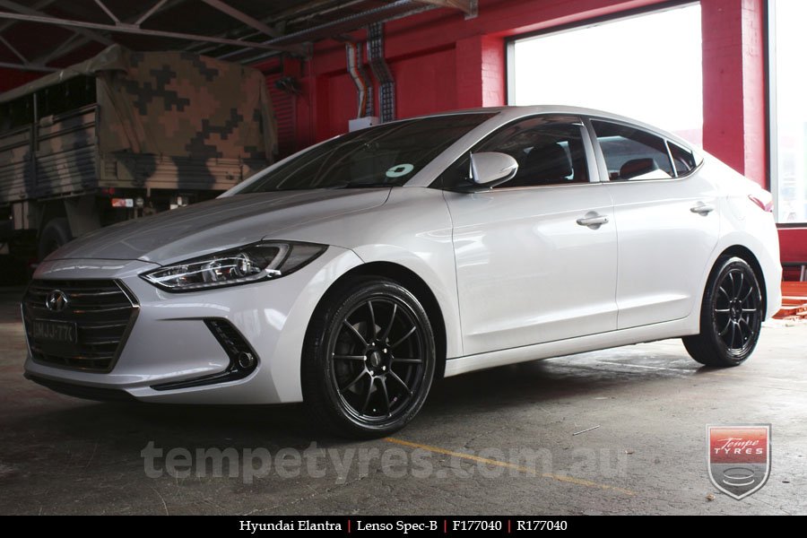 17x7.0 Lenso Spec B MB on HYUNDAI ELANTRA