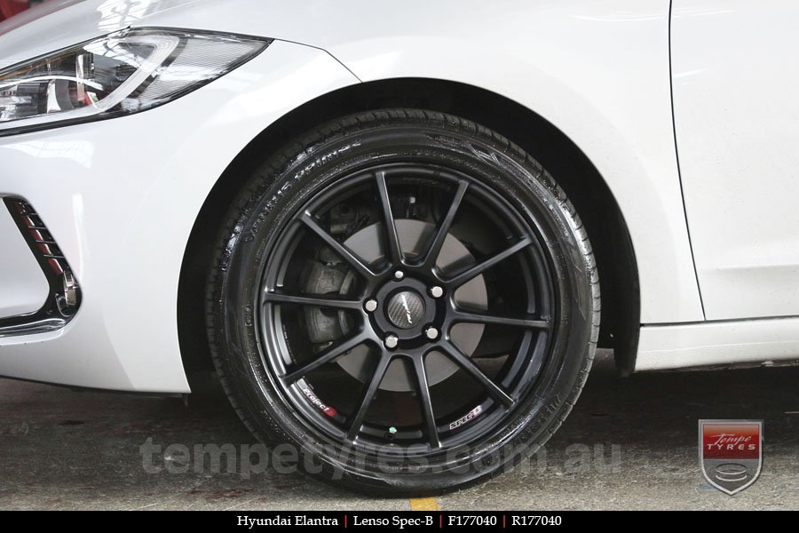 17x7.0 Lenso Spec B MB on HYUNDAI ELANTRA