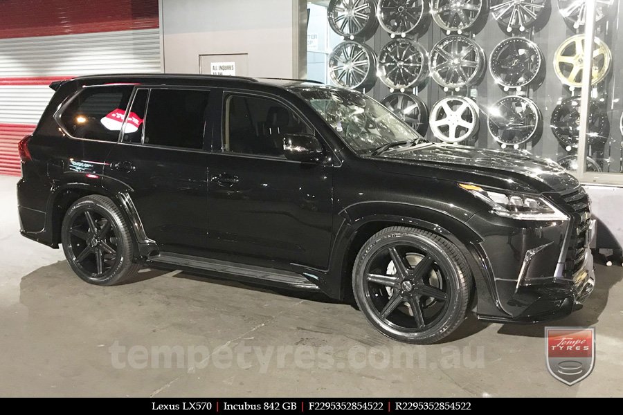 22x9.5 Incubus 0842 GB on LEXUS LX