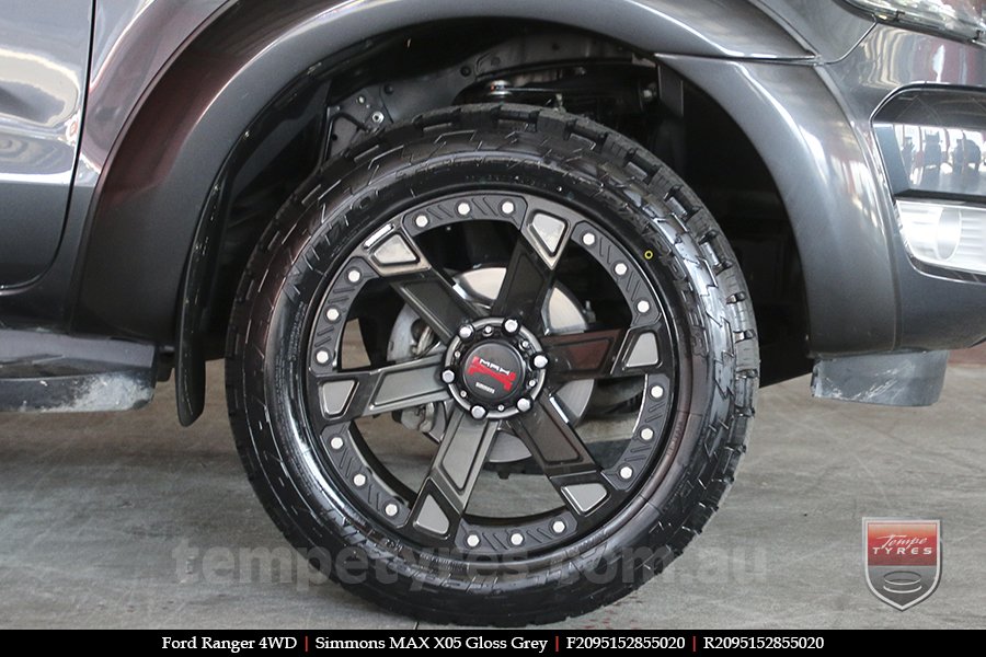 20x9.5 Simmons MAX X05 DCFOY on FORD RANGER