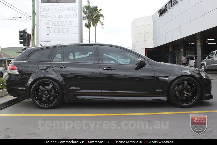 20x8.5 20x9.5 Simmons FR-1 Satin Black on HOLDEN COMMODORE VE