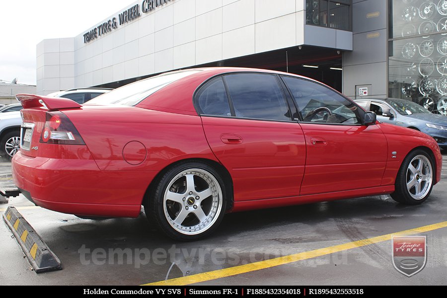 18x8.5 18x9.5 Simmons FR-1 Silver on HOLDEN COMMODORE 