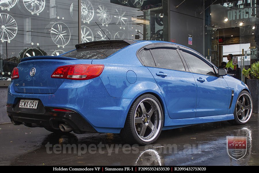 20x8.5 20x9.5 Simmons FR-1 Hyper Dark on HOLDEN COMMODORE