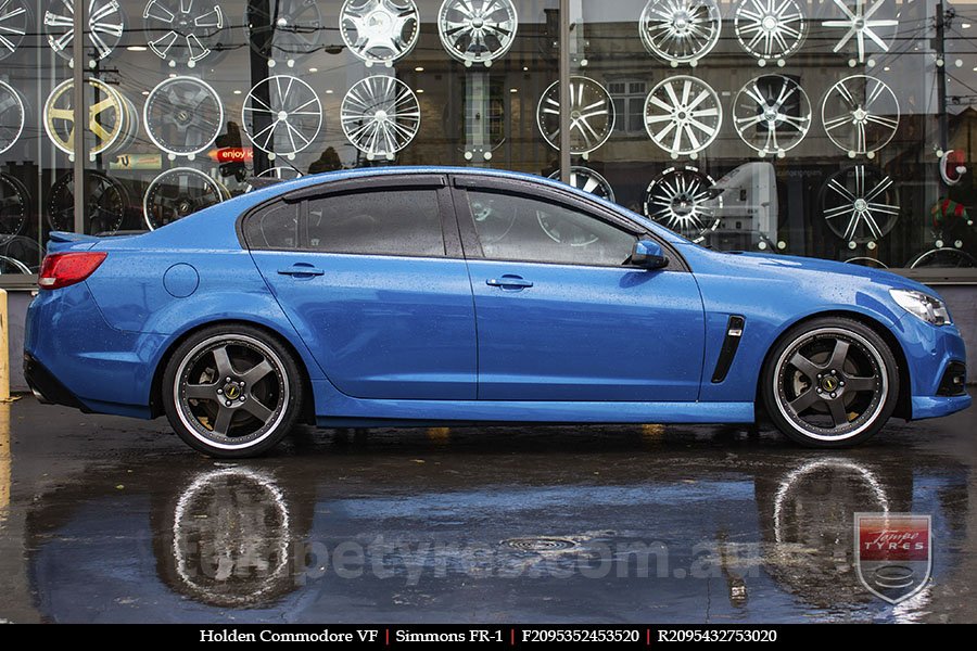 20x8.5 20x9.5 Simmons FR-1 Hyper Dark on HOLDEN COMMODORE