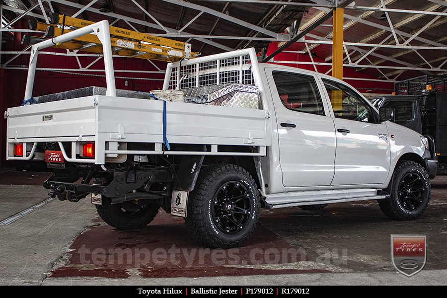 17x9.0 Ballistic Jester on TOYOTA HILUX