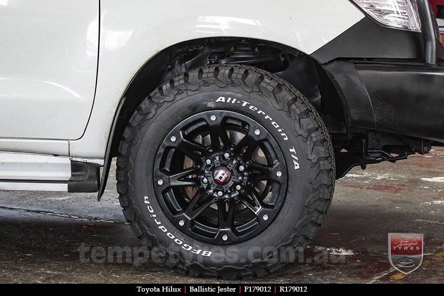 17x9.0 Ballistic Jester on TOYOTA HILUX