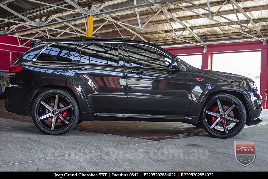 22x9.5 Incubus 842 on JEEP GRAND CHEROKEE