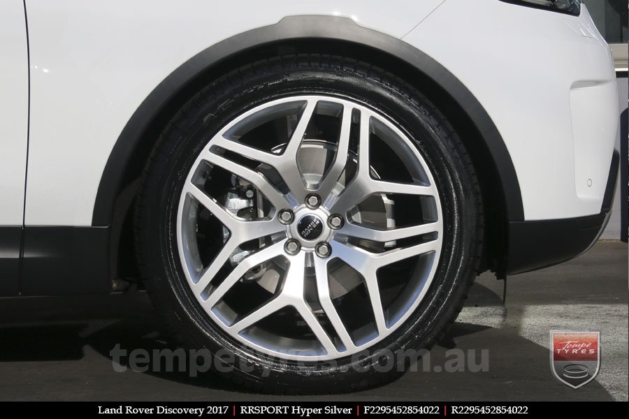 22x9.5 RRSPORT Hyper Silver on LAND ROVER DISCOVERY