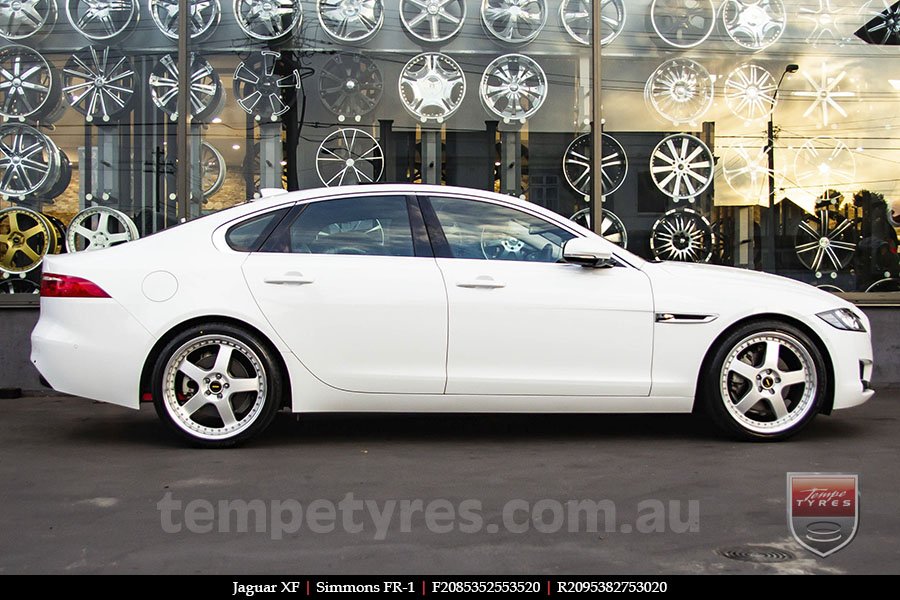 20x8.5 20x9.5 Simmons FR-1 Silver on JAGUAR XF