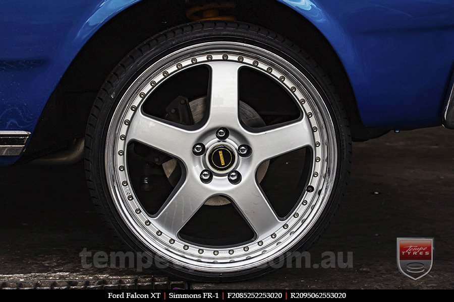 20x8.5 20x9.5 Simmons FR-1 Silver on FORD FALCON