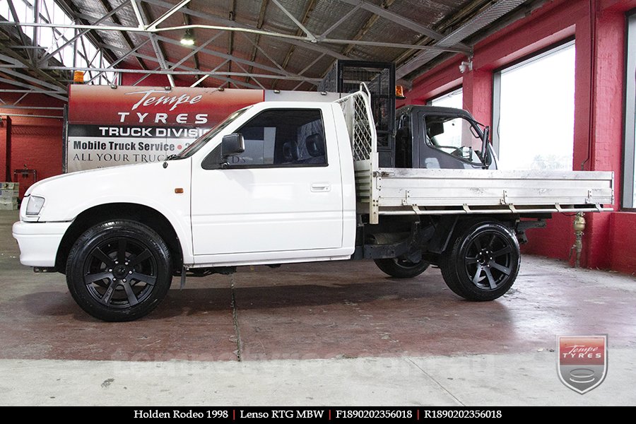 18x9.0 Lenso RTG MBW on HOLDEN RODEO