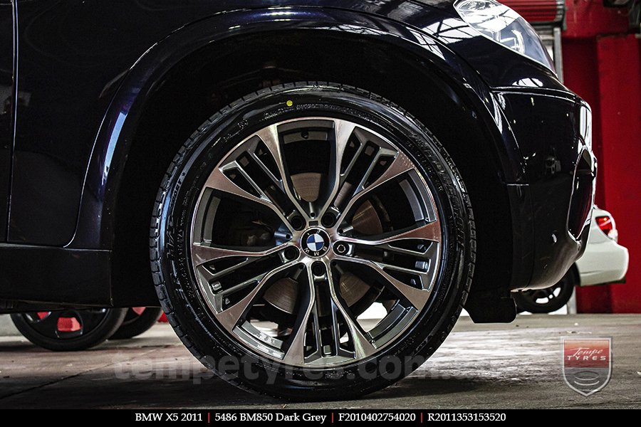 20x10 20x11 5486 BM850 Dark Grey on BMW X5