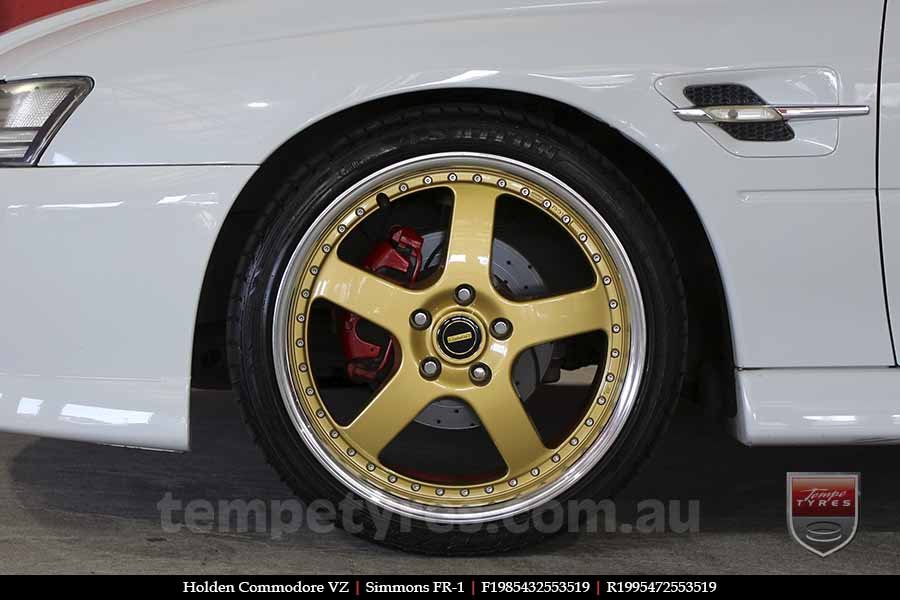 19x8.5 19x9.5 Simmons FR-1 Gold on HOLDEN COMMODORE VZ