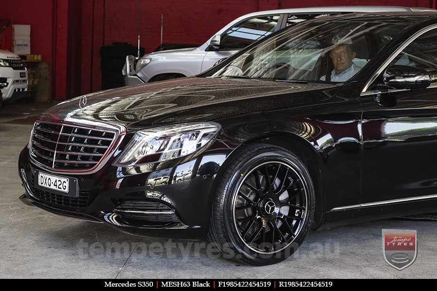 19x8.5 1261 MESH63 Black on MERCEDES S-Class