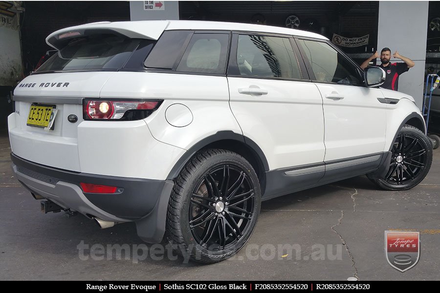 20x8.5 20x10 Sothis SC102 GB on RANGE ROVER EVOQUE