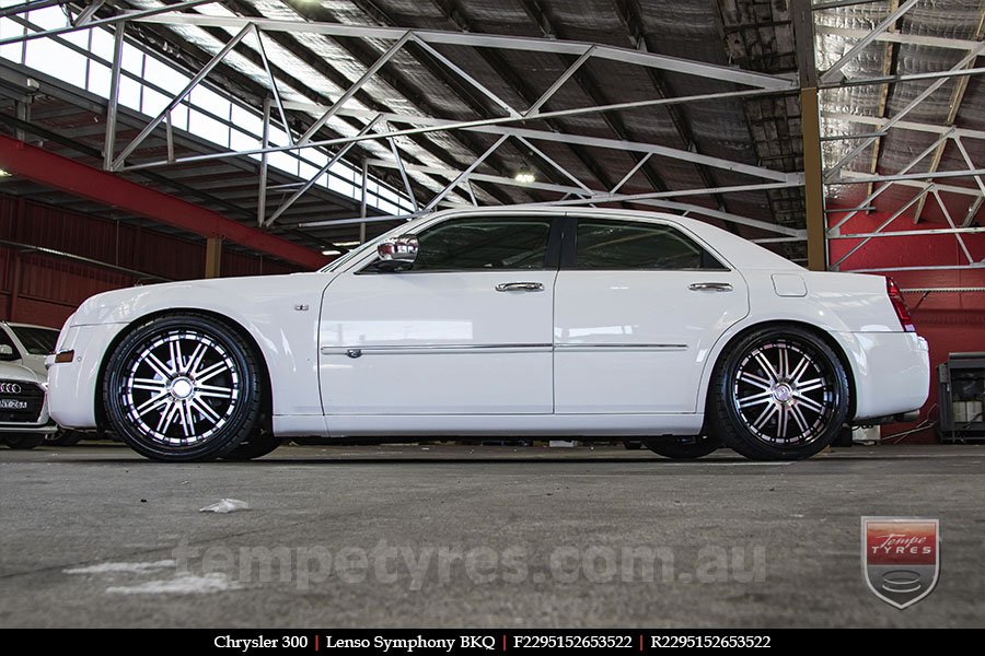 22x9.5 Lenso Symphony - BKQ on CHRYSLER 300