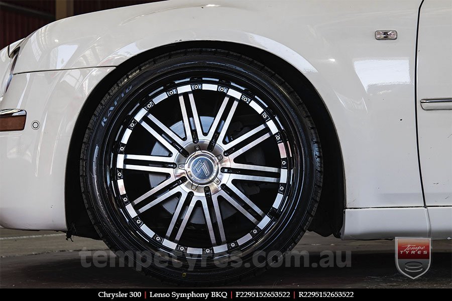 22x9.5 Lenso Symphony - BKQ on CHRYSLER 300