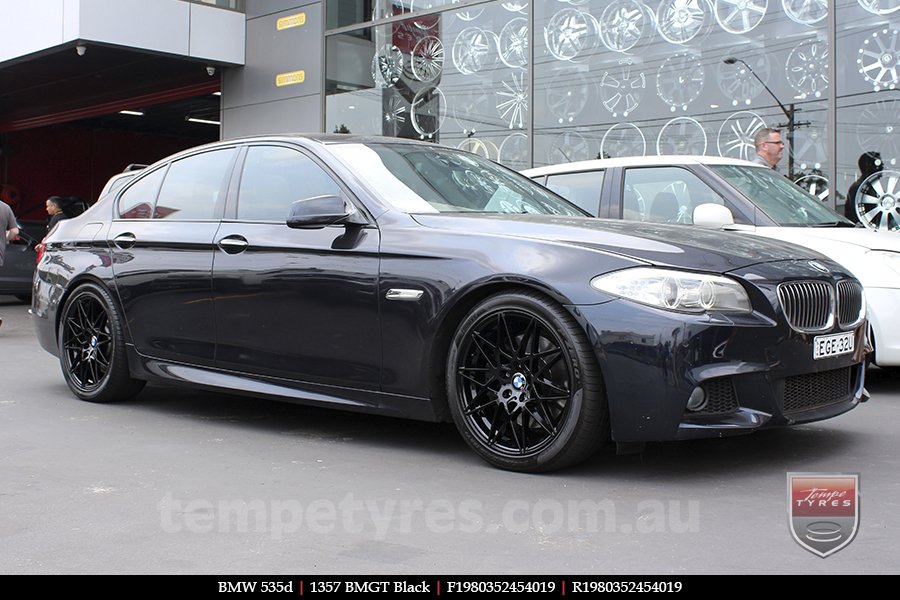 19x8.0 1357 BMGT Black on BMW 5 SERIES