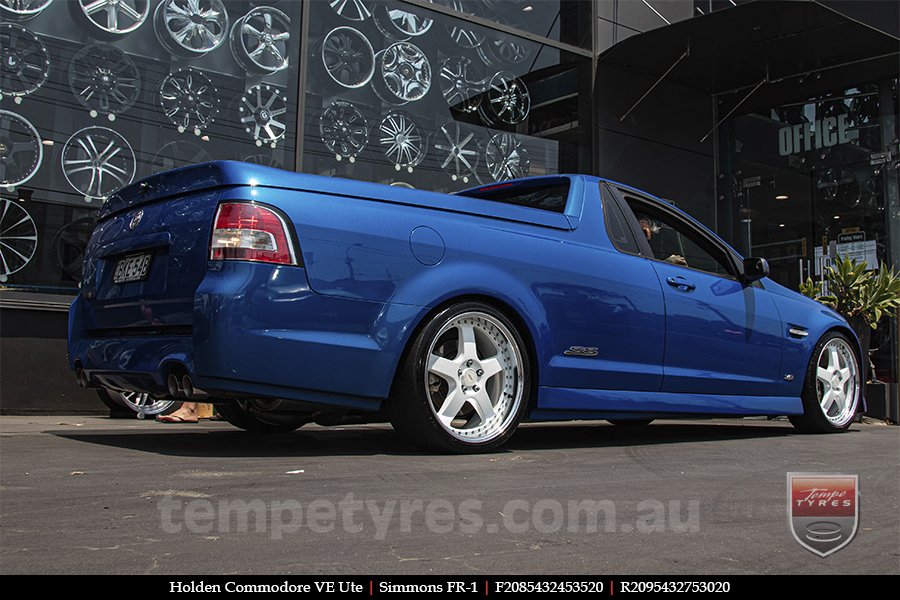 20x8.5 20x9.5 Simmons FR-1 White on HOLDEN COMMODORE VE