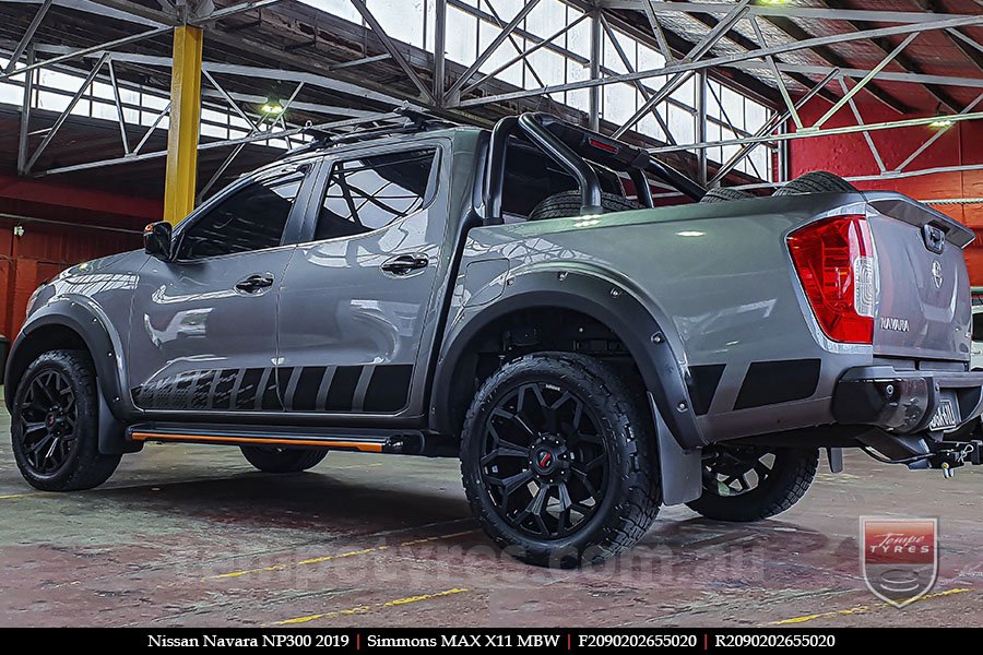 20x9.0 Simmons MAX X11 MBW on NISSAN NAVARA NP300