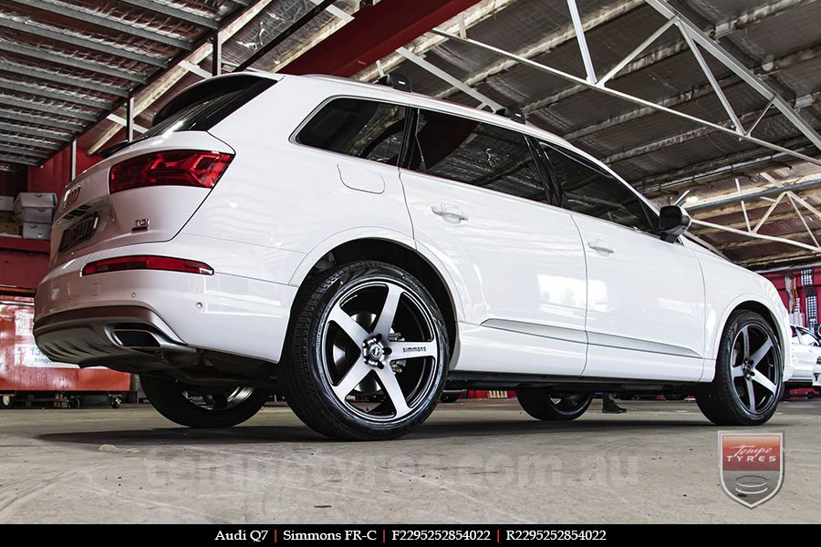 22x9.5 Simmons FR-C Black Tint NCT on AUDI Q7