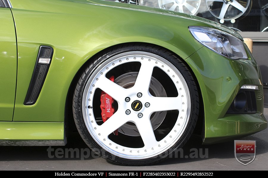 22x8.5 22x9.5 Simmons FR-1 White on HOLDEN COMMODORE VF