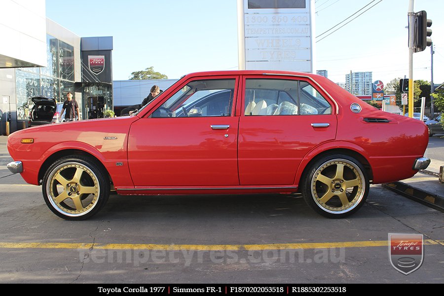 18x7.0 18x8.5 Simmons FR-1 Gold on TOYOTA COROLLA