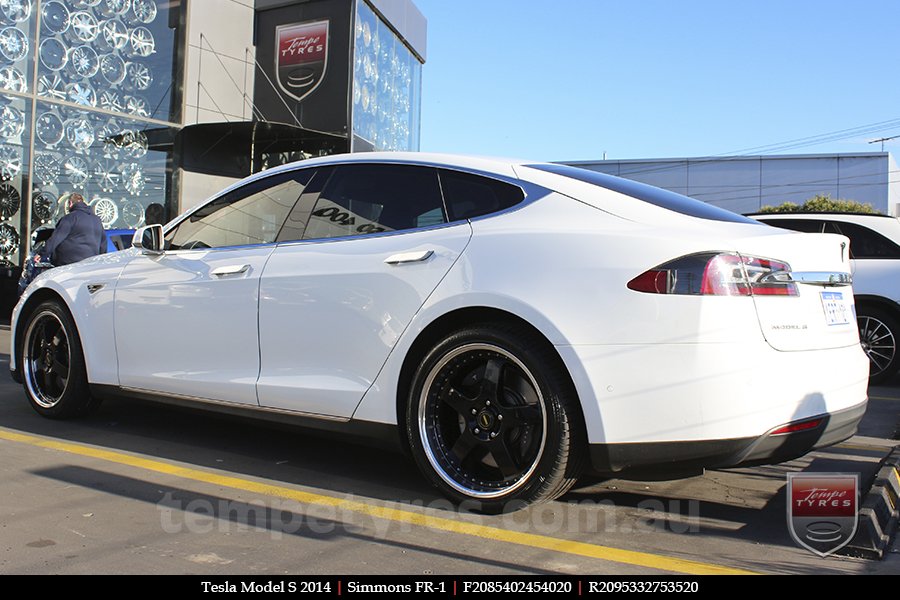 20x8.5 20x9.5 Simmons FR-1 Gloss Black on TESLA MODEL S