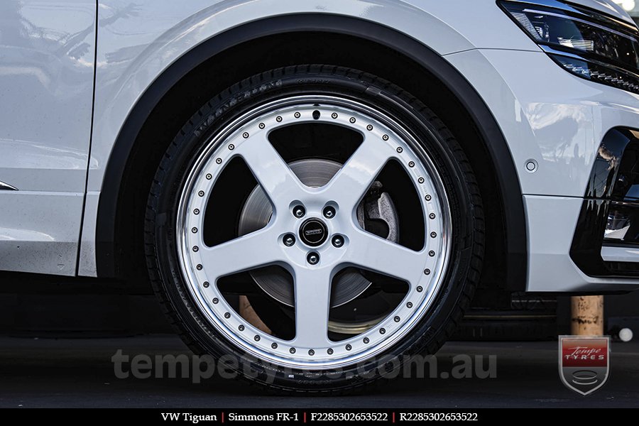 22x8.5 22x9.5 Simmons FR-1 White on VW TIGUAN