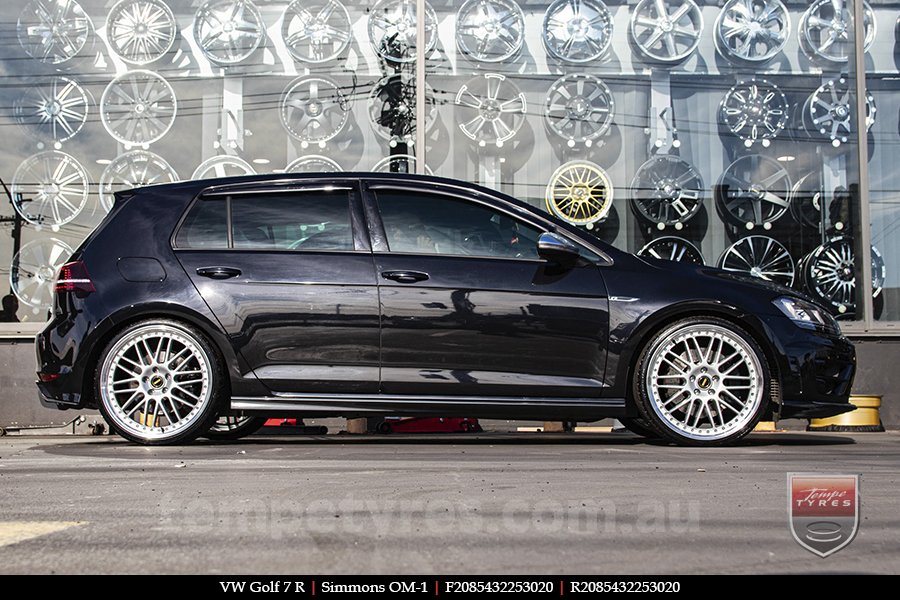 20x8.5 20x9.5 Simmons OM-1 Silver on VW GOLF